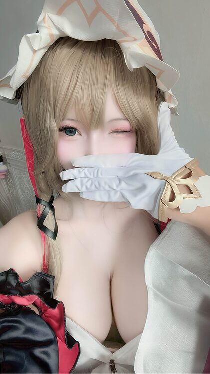 Caeshy.s nude photo #50