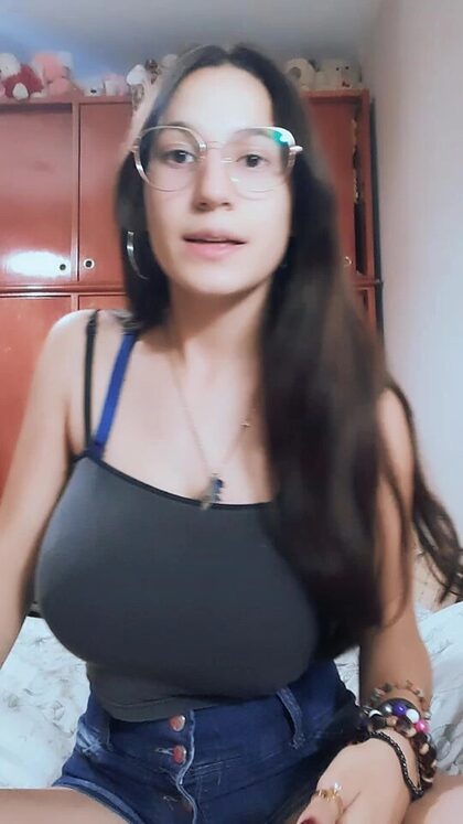 Cami H nude photo #8