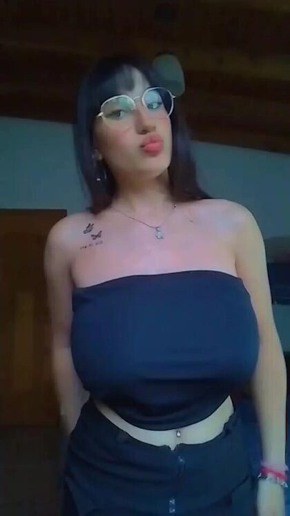 Cami H nude photo #23