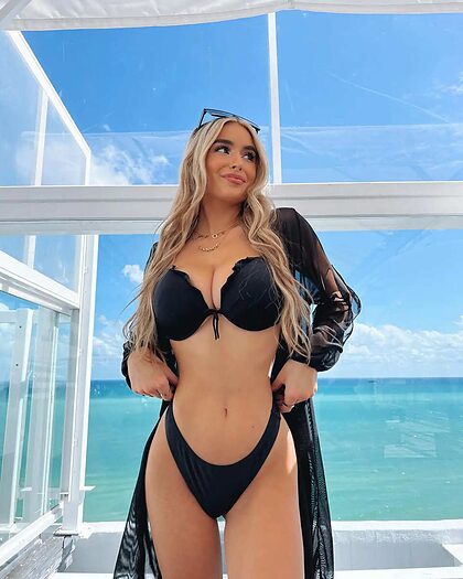 Cami nude photo #40