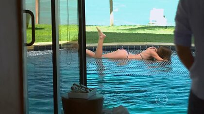 Camila Queiroz nude photo #55