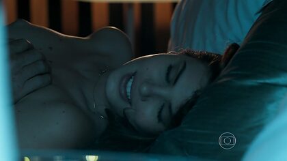 Camila Queiroz nude photo #74