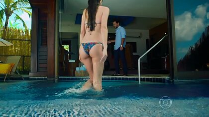 Camila Queiroz nude photo #108