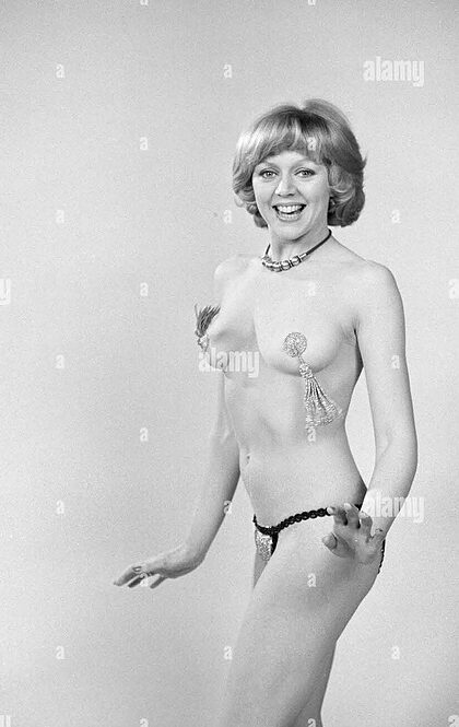 Carol Hawkins nude photo #13