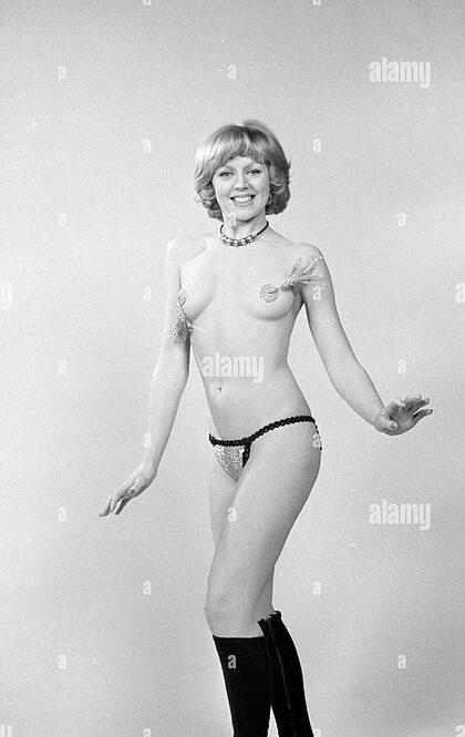 Carol Hawkins nude photo #18