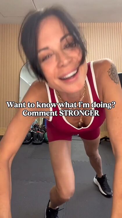 Catherine Bell nude photo #12