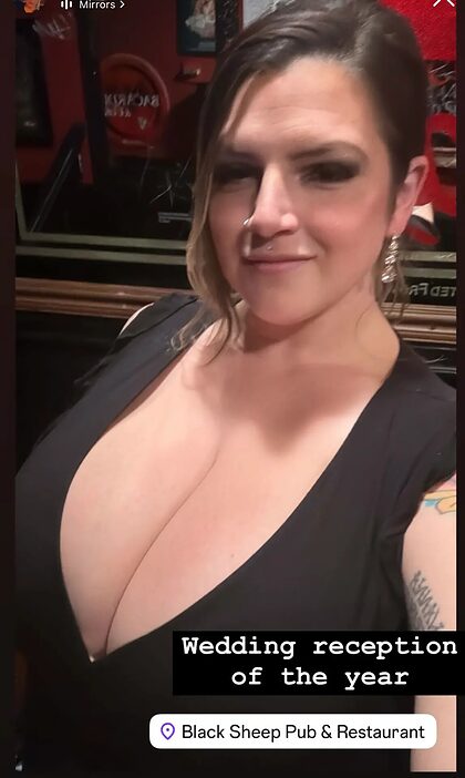 Chelsea nude photo #91