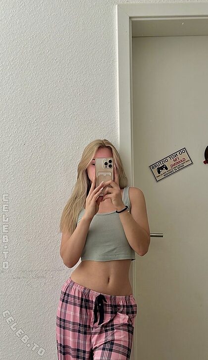cheyennenauert nude photo #113