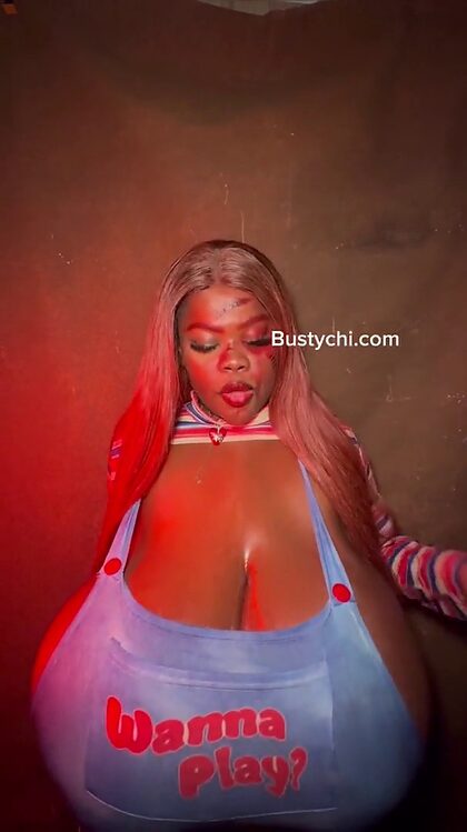 Chioma Lovv nude photo #1
