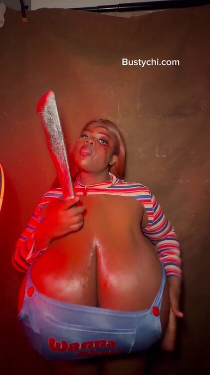 Chioma Lovv nude photo #5
