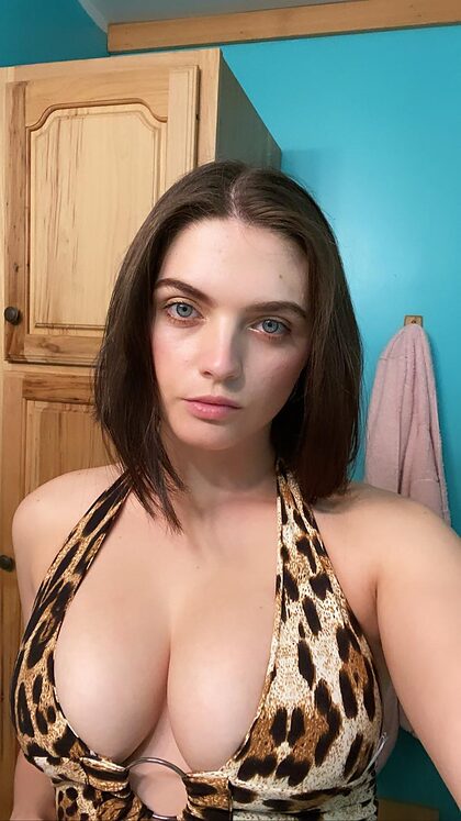 Chloe Camille nude photo #3
