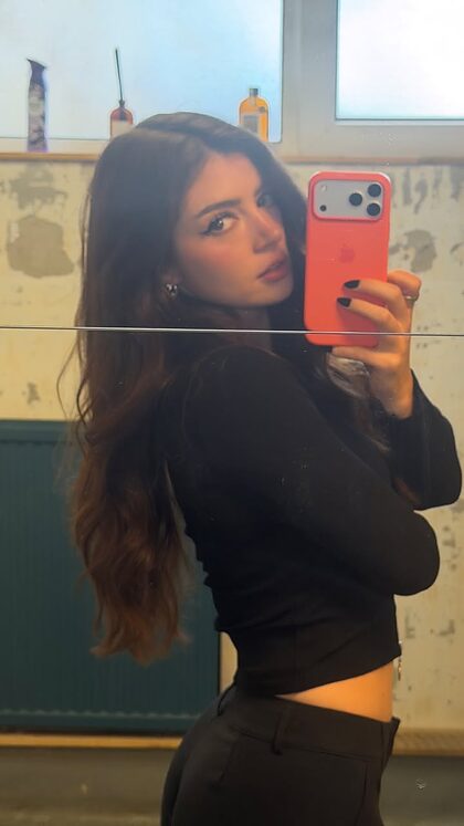 Chrissy Costanza nude photo #8