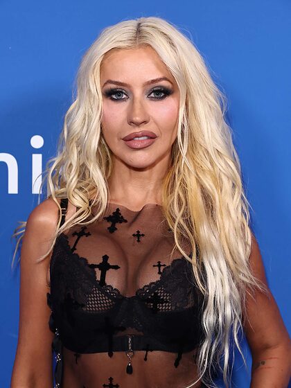 Christina Aguilera nude photo #153