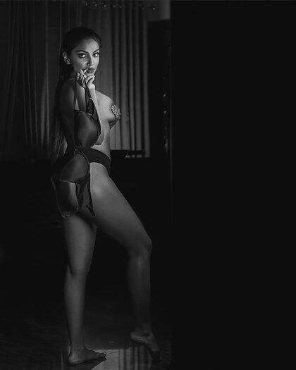 Christina Roslin George nude photo #43
