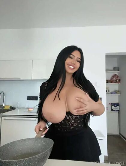 Claudia Rivier nude photo #28