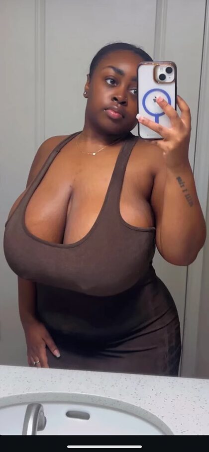 Clay nude photo #93