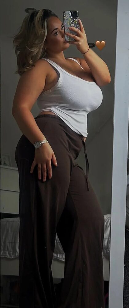 Cliodhna Prendergast nude photo #58