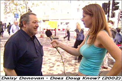 Comedy Actress Babes born before 1985 nude photo #20