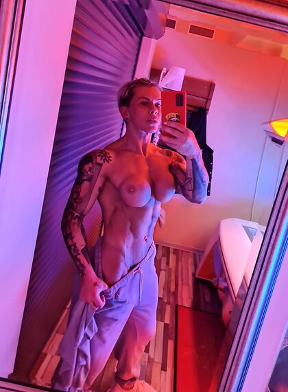 crazyxbody nude photo #45