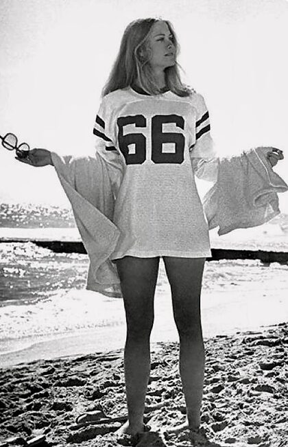 Cybill Shepherd nude photo #2