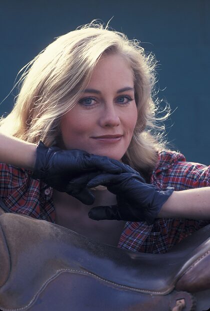 Cybill Shepherd nude photo #46