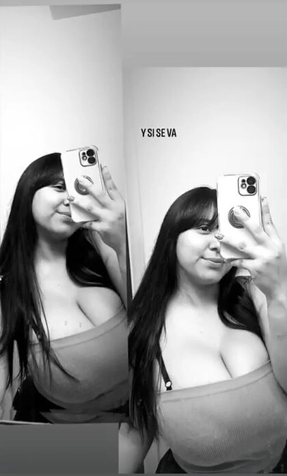 D'anghela nude photo #3