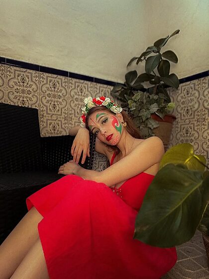 Daniela Derly nude photo #45