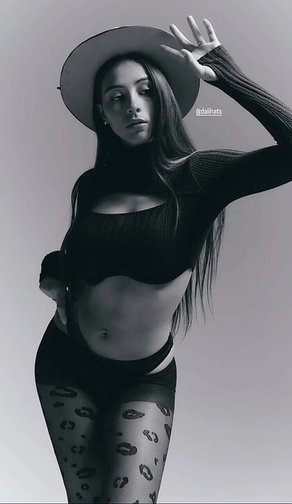 Daniela Derly nude photo #68