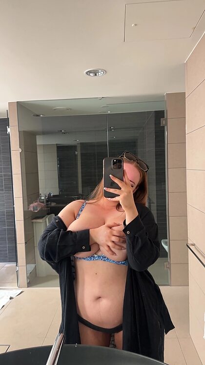 Danielle nude photo #94