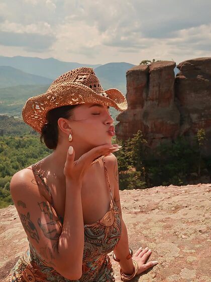 Darina Nikolaeva Jotova nude photo #12