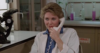 Dee Wallace nude photo #28
