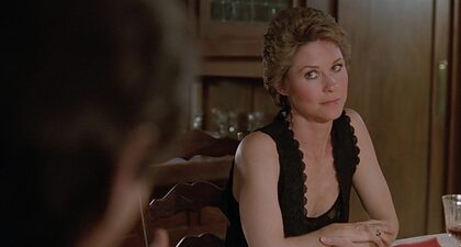 Dee Wallace nude photo #30