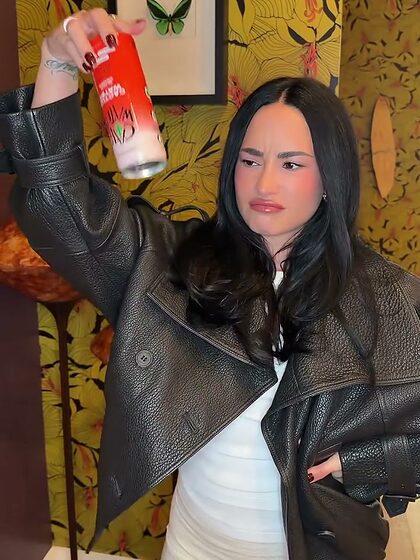 Demi Lovato nude photo #67