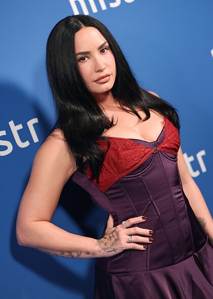 Demi Lovato nude photo #115