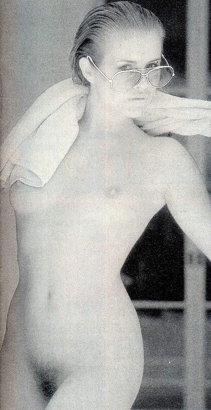 Denise Perry nude photo #29
