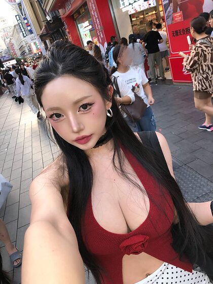 Dongeuran nude photo #40