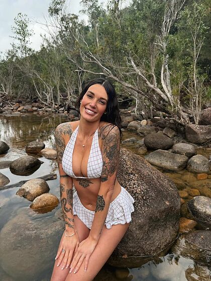 ebbbby nude photo #14