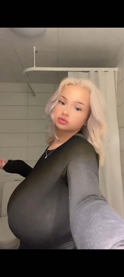 eemmamalm nude photo #14