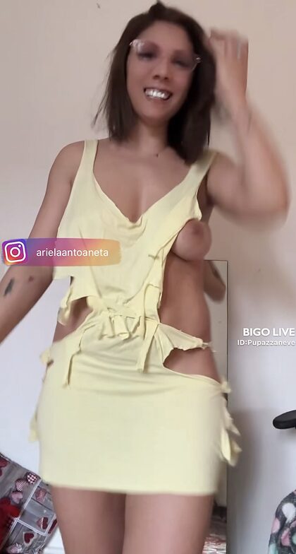 Ela Bigo Live ID: zepetaariela nude photo #2
