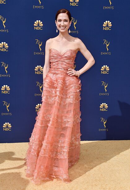 Ellie Kemper nude photo #8