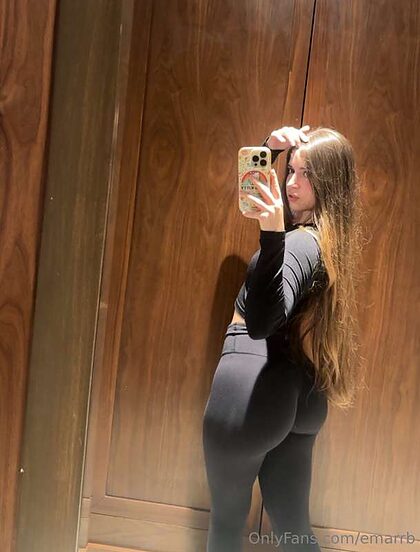 Emarr B nude photo #23