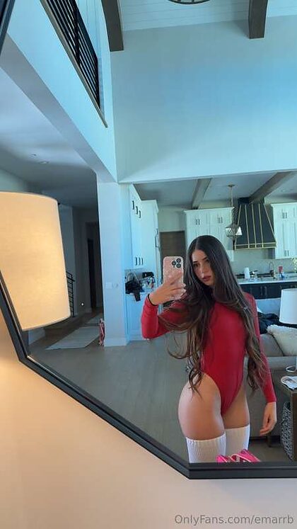 Emarr B nude photo #25
