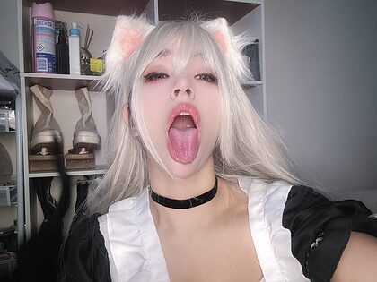 Emiliabear nude photo #14