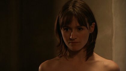 Emily Mortimer nude photo #38