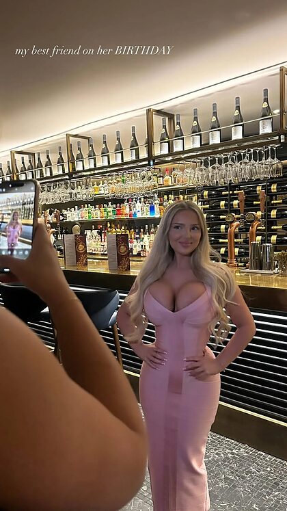 Emily nude photo #73