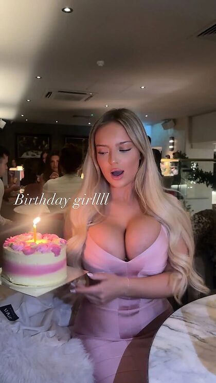 Emily nude photo #76