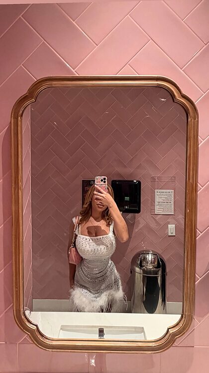 Erika M Diaz nude photo #12