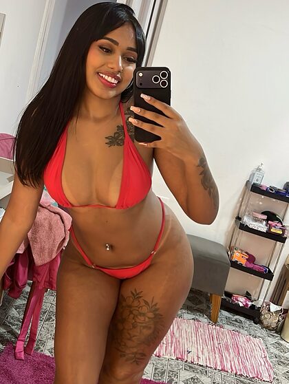 Esthefany Silva nude photo #10