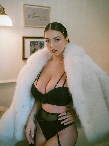 Evamarmella nude photo #39
