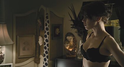 Fairuza Balk nude photo #20